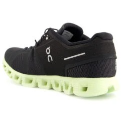 On Cloud 5 - Sneakers -Alpine Trek Store on cloud 5 sneakers detail 5